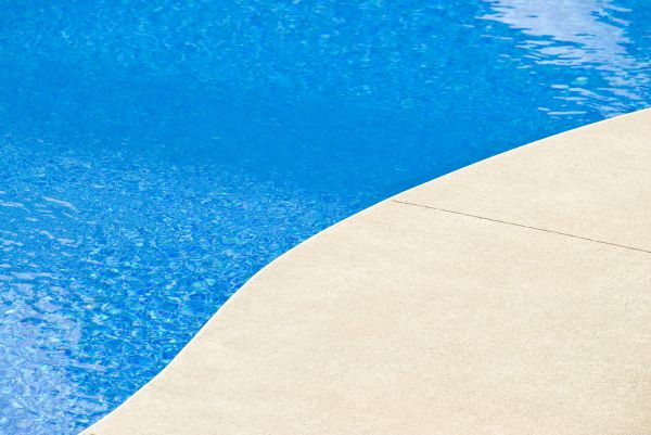 Cost of Pool Deck Construction in Joplin