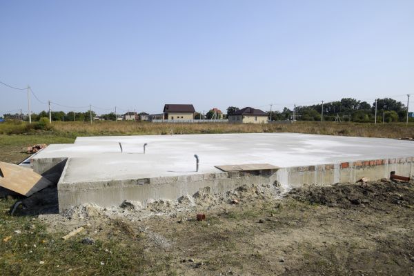 Barn Slab Installation in Joplin