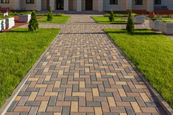 Cost of Paved Walkway Service in Joplin